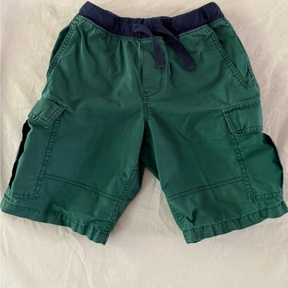🎉SOLD OK ANOTHER PLATFORM 🎉
Polo by Ralph Lauren Green and Blue Cargo Shorts - Picture 1 of 3